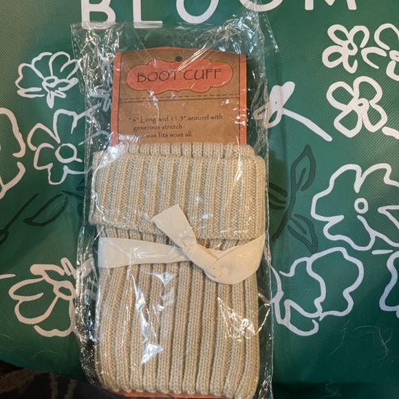 Boot cuffs - Picture 3 of 3
